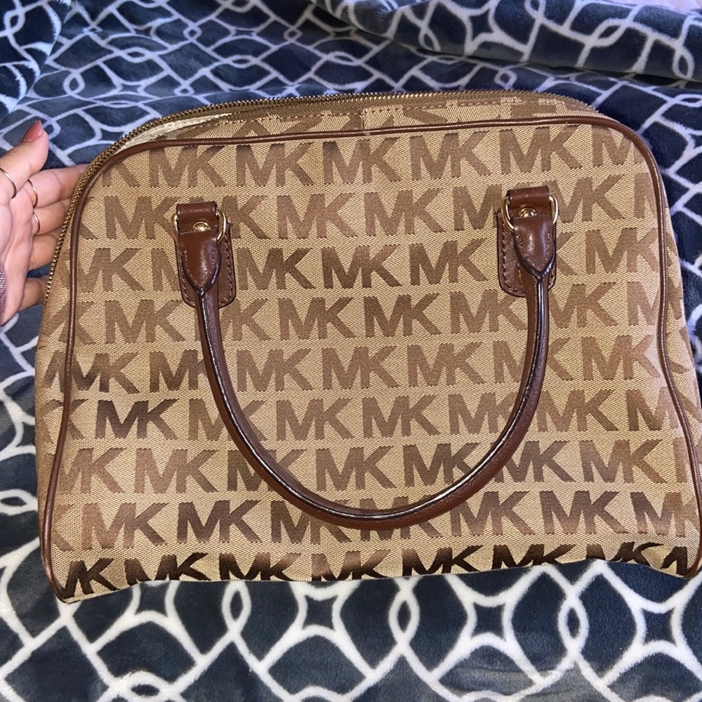 Authentic Michael Kors Purse
